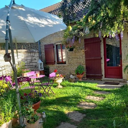 Aux Glycines Bed and Breakfast Marcilly-Ogny Εξωτερικό φωτογραφία