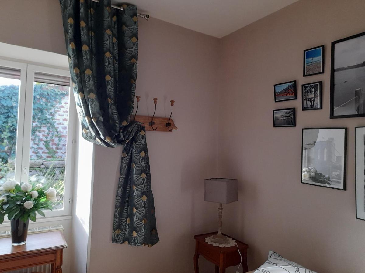 Aux Glycines Bed and Breakfast Marcilly-Ogny Εξωτερικό φωτογραφία