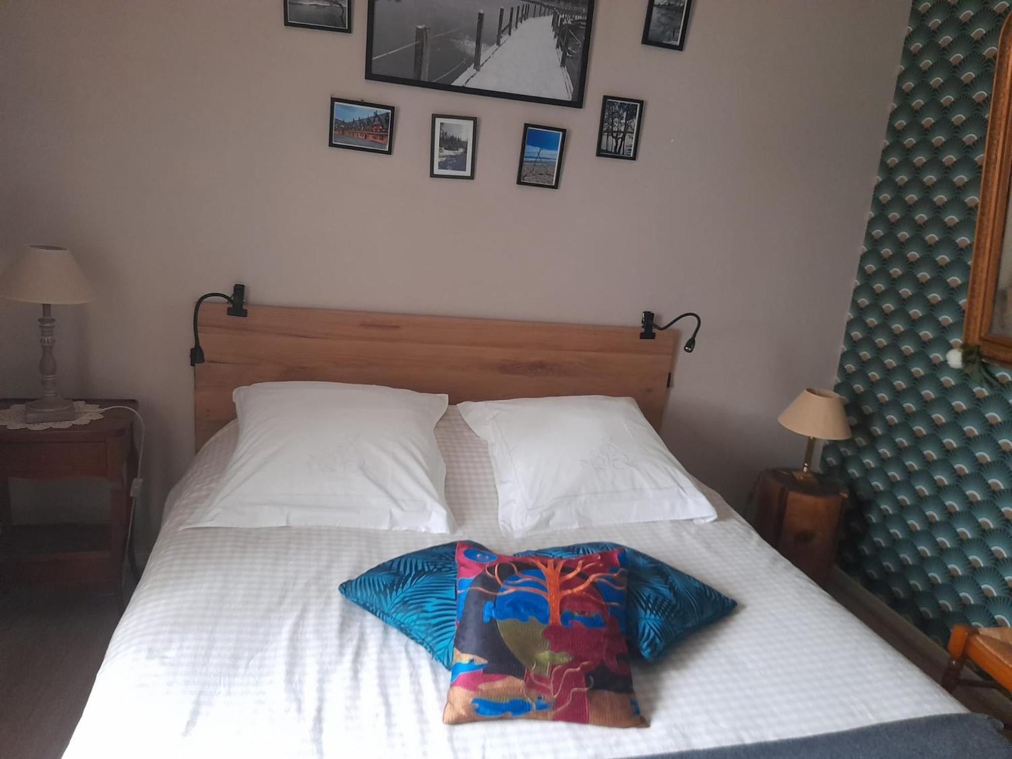Aux Glycines Bed and Breakfast Marcilly-Ogny Εξωτερικό φωτογραφία